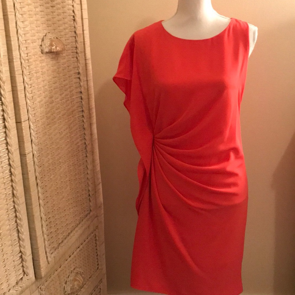 STUNNING DRESS!!